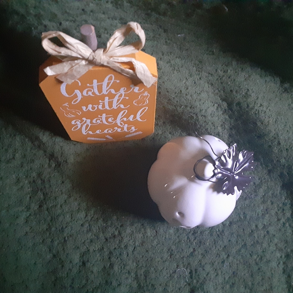 Fall Home Decor - Picture 3 of 4